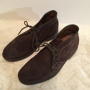 2 for $ 25 Chukka boots barely worn suede